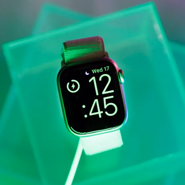 apple watch series 9 9205.jpg