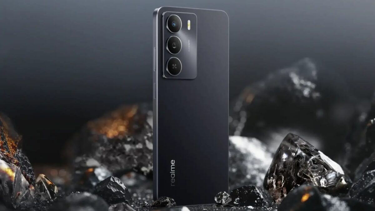 Realme C73