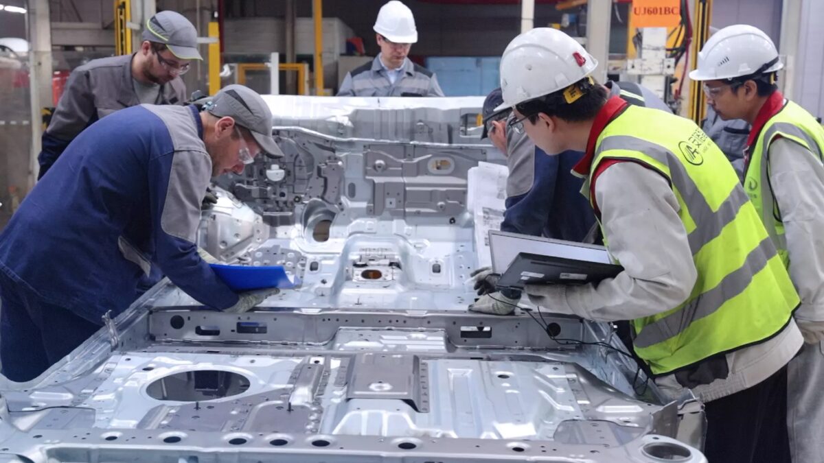 В России запустили полное производство Haval M6 3 33ead82da4d5c8f8cc31bcf49b92e2a8c9efe4e2