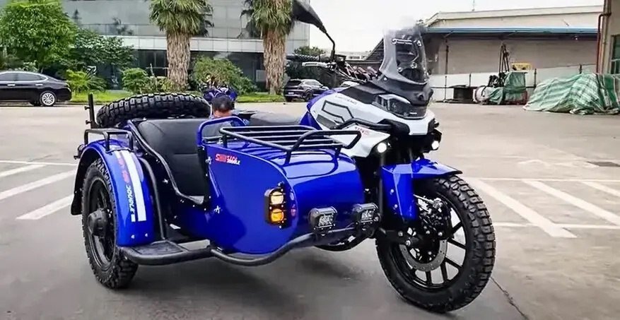 4364751