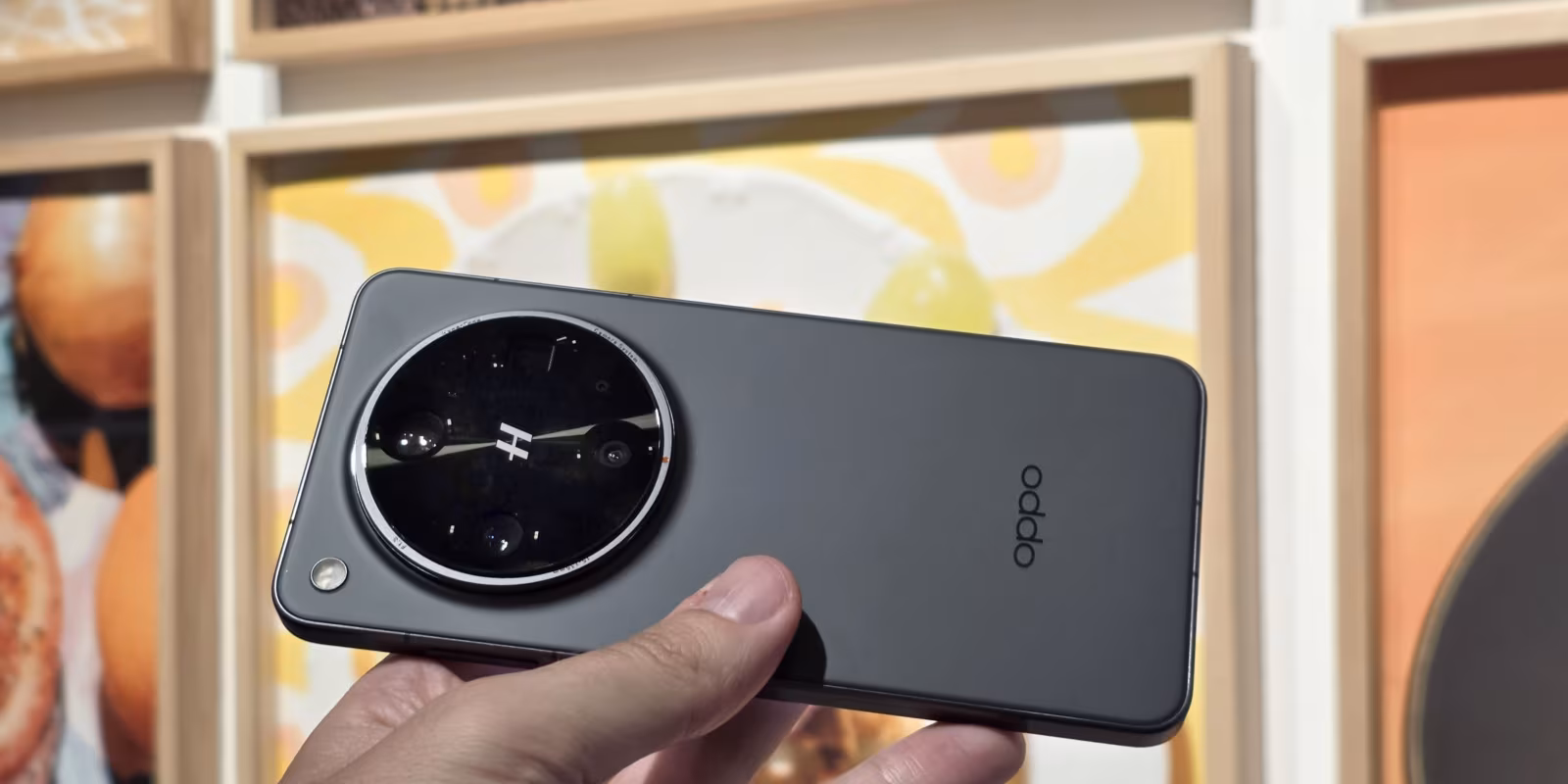 Oppo представит камеру нового поколения, созданную совместно с Hasselblad 2 8qfukfuby7uze99tvf4fde