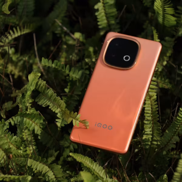 iqoo z10 turbo pro vozglavit semejstvo i udivit batareej picture2 0