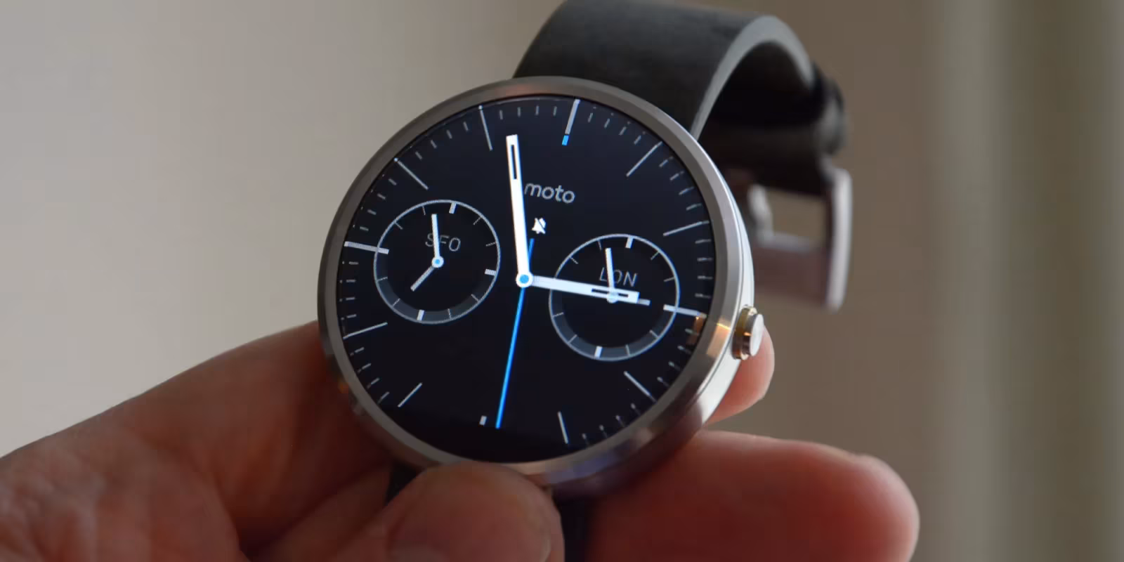 Moto 360 (2025)