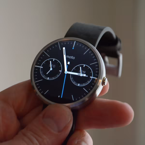 Moto 360 (2025)