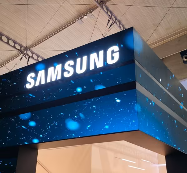 samsung logo 4 1200x554 1