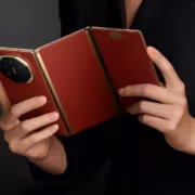 Huawei Mate XTs