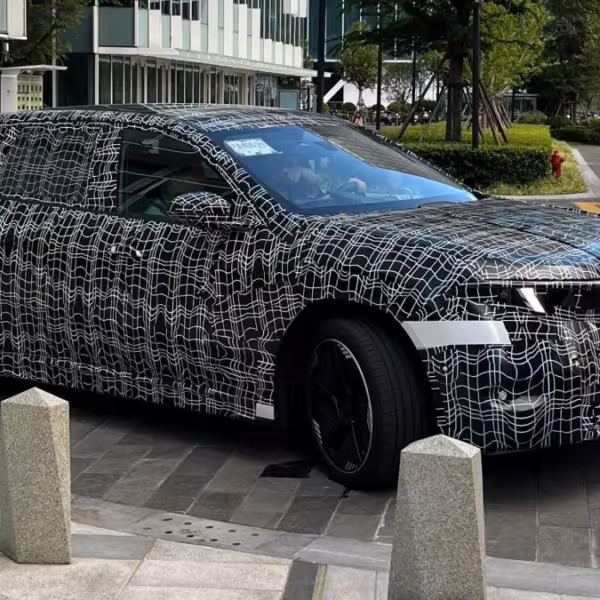 BMW iX3