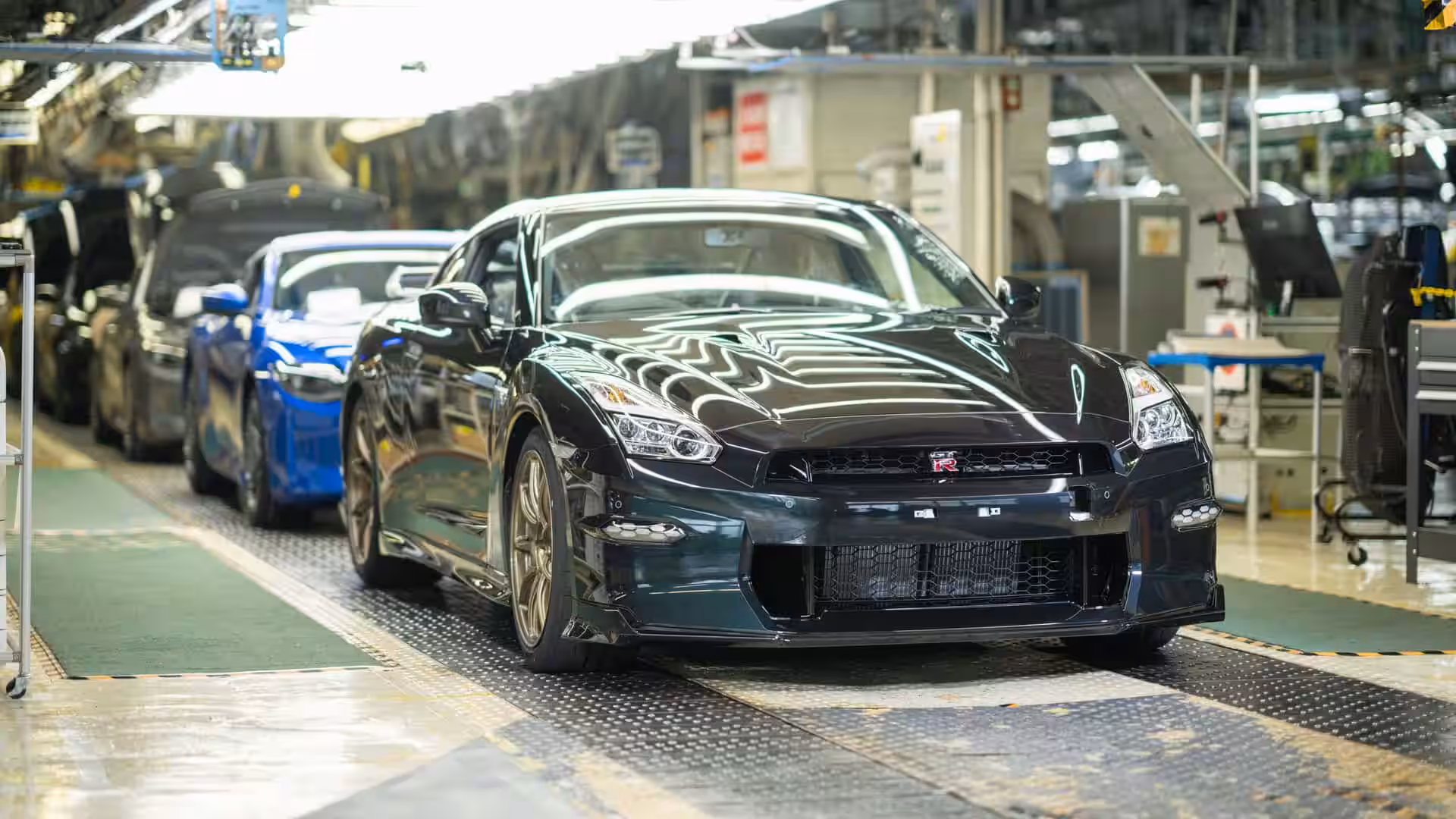 Последний Nissan GT-R R35 сошёл с конвейера