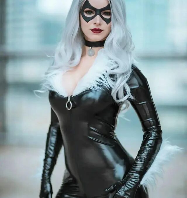 Топ-7 косплей-актрис, которые идеально оживили культовых героинь 35 more enji night as black cat v0 qpzqjab99hae1.jpg