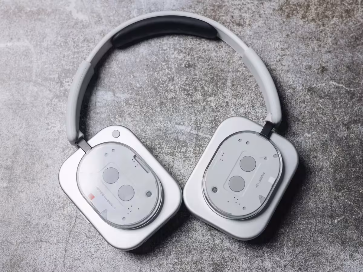 Nothing Headphones 1 вышли в России 16 nothing headphone 1 review cnet lanxon 10.jpg
