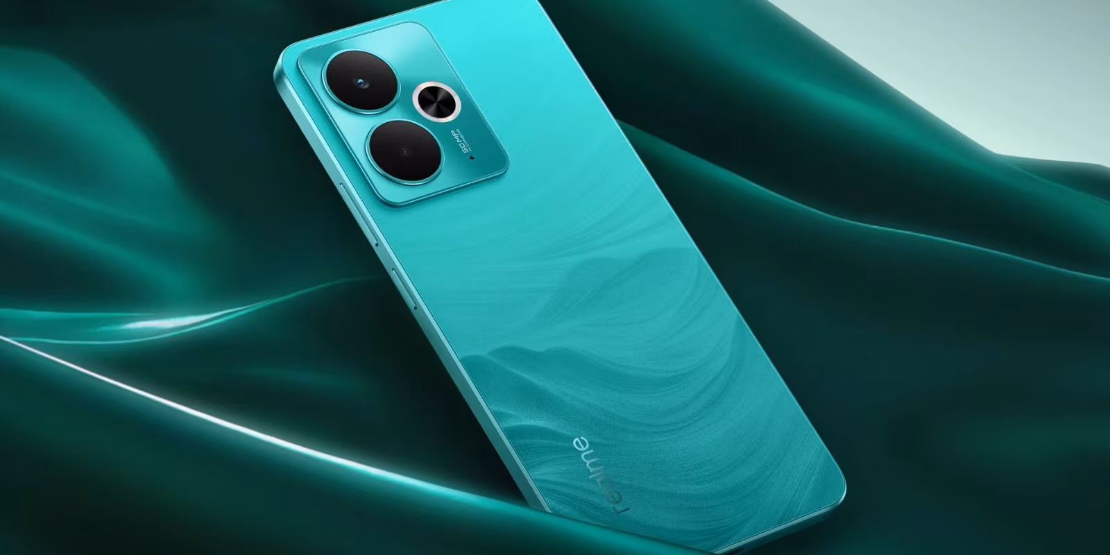 realme 14t in green colour