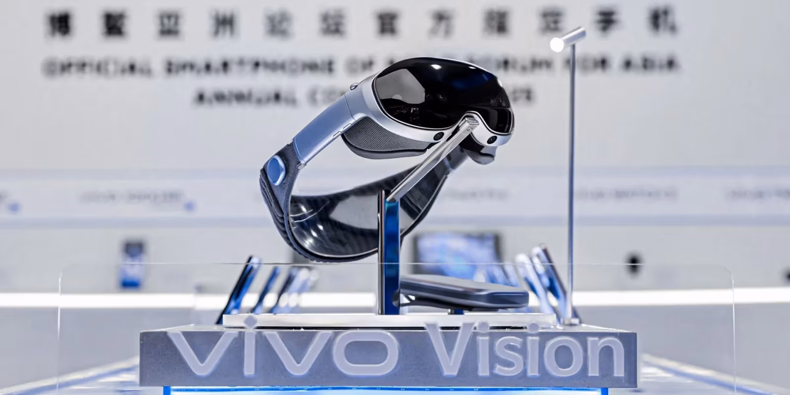 Vivo представит гарнитуру смешанной реальности Vision 21 августа 3 vivo vison.jpg