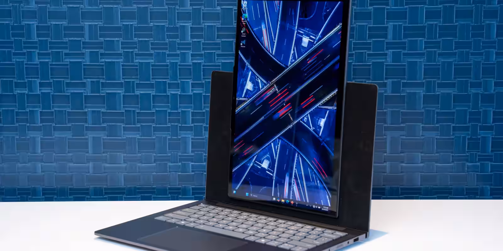 IFA 2025: Lenovo показала концепт ноутбука с поворотным экраном 2 Lenovo ThinkBook VertiFlex