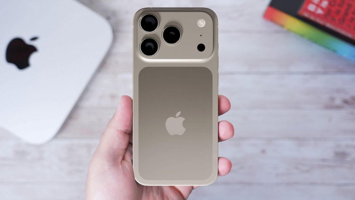 Утечка видео с завода раскрыла возможный дизайн iPhone 17 Pro Max 2 2iamh4xo 1751627003