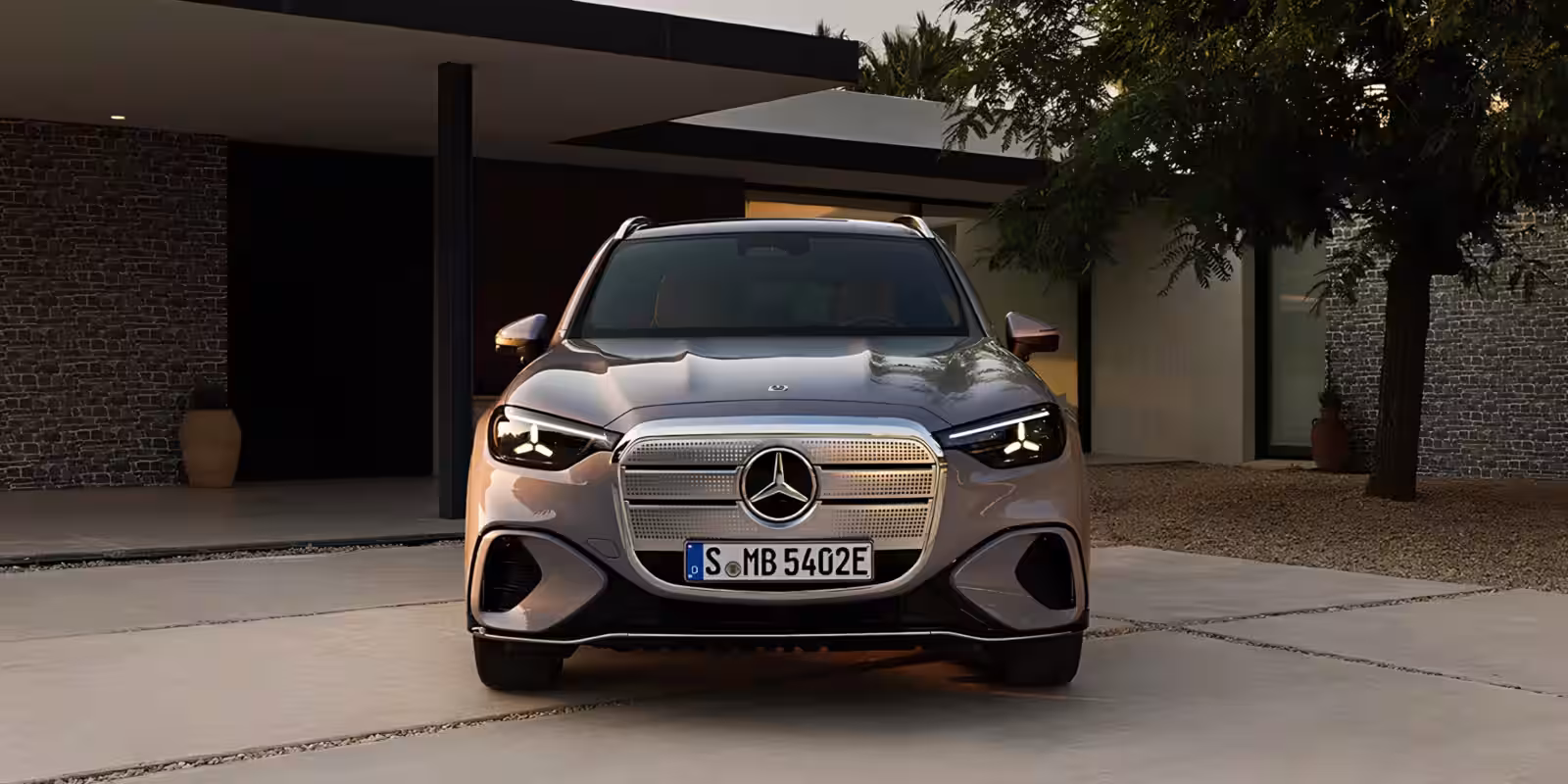 Mercedes представил электрический GLC с метровым дисплеем и уникальной светодиодной решёткой 4 aqabv62mhxoikhrghylzxne4pw36hlgcrxhsagjeus32ktsy2ikdjflt6uyhgrrny82wh5royzdeewmb t92ff38g3m