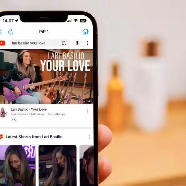 how to play youtube in background iphone 4.jpg