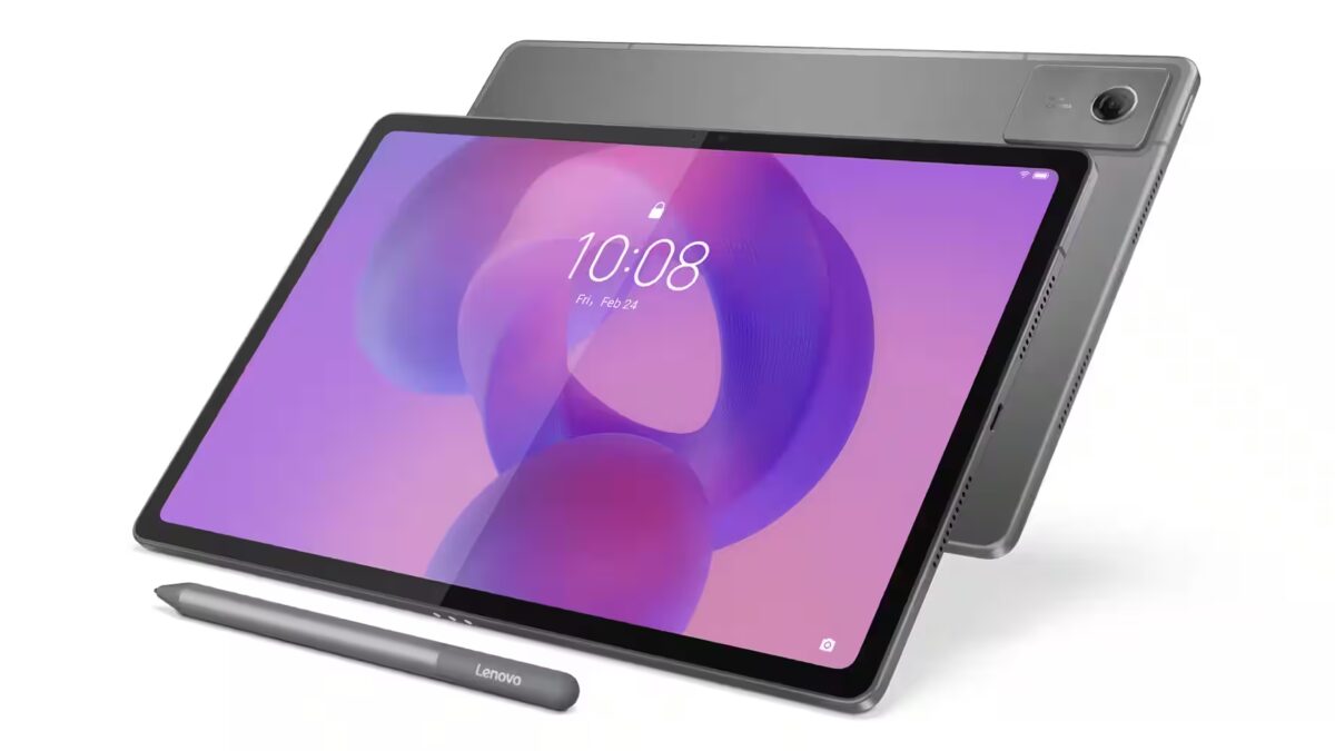 Планшет Lenovo Legion Go 8.8 со стилусом спереди