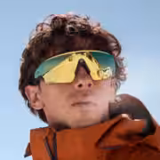 oakley meta vanguard 24k worn.png