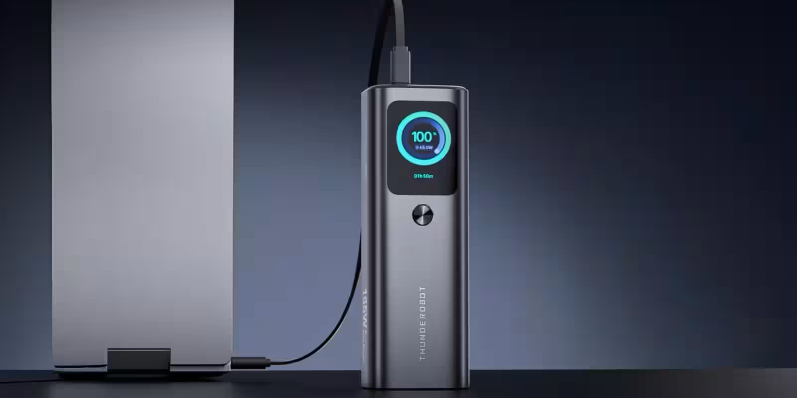 Thunderobot представила пауэрбанк V20 Pro с мощностью 165 Вт и встроенным кабелем 2 thunderobot v20 pro 2048x1152 1