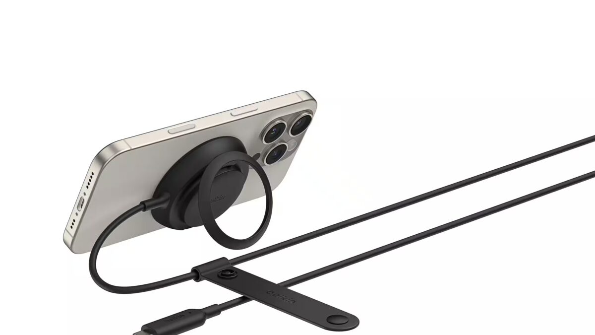 Смартфон Xiaomi 15T и его экран с приложениями