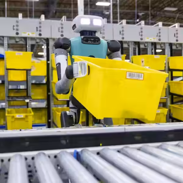 amazon robot.jpg