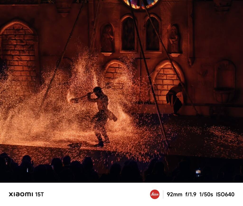 Старт продаж Xiaomi 15T в России: камера Leica, HyperOS и связь без сети 14 img 20250724 000850