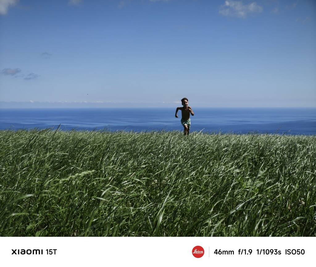 Старт продаж Xiaomi 15T в России: камера Leica, HyperOS и связь без сети 15 img 20250725 000803