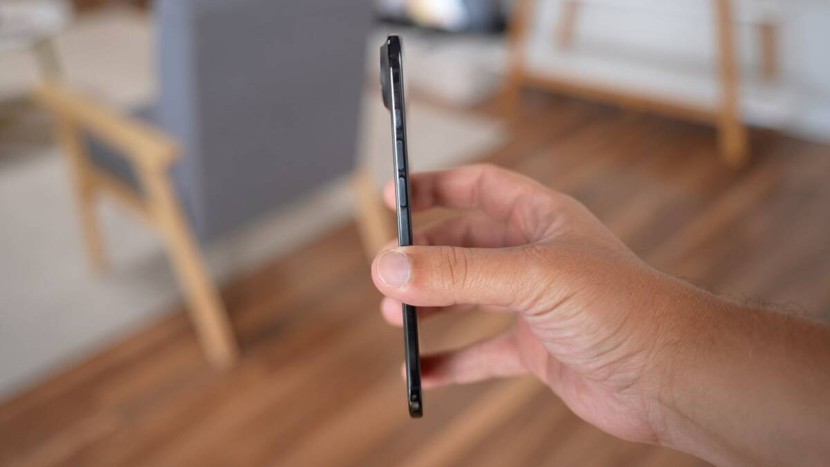 Apple сокращает производство iPhone Air из-за низких продаж 1 iphone air thickness