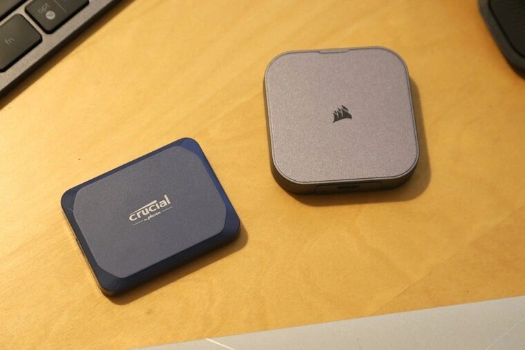 Corsair представил портативный SSD-накопитель EX300U с креплением MagSafe 4 q93 727c809f0048309994a809ebbdafd94af10b7bd72d90bfdbe50920e1d2909bf2.jpg