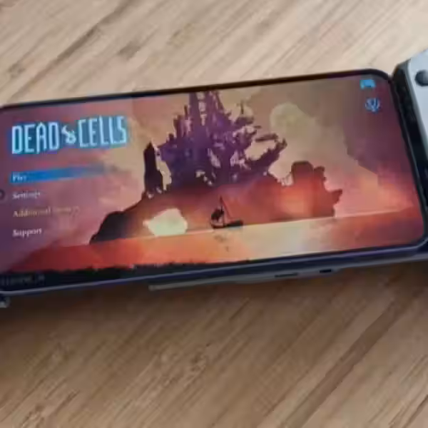 gamesir g8 galileo 1 mobile game controller reviewer photo source simon hill