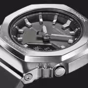 Casio обновила компактную линейку G-Shock двумя моделями с металлическим безелем и новым оформлением циферблата 6 gm s2110 feature 1