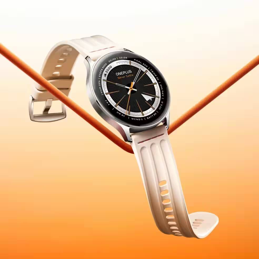 OnePlus представит 15R, Pad Go 2 и Watch Lite 17 декабря: подробности о новинках 1 Умные часы OnePlus Watch Lite на белом ремешке на фоне градиента