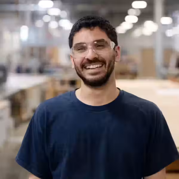 apple manufacturing academy opening in detroit to support us businesses.jpg