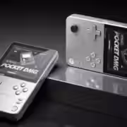 Ayaneo представила лимитированную версию Pocket DMG в серебристом исполнении 11 ayaneo pocket dmg silver limited edition