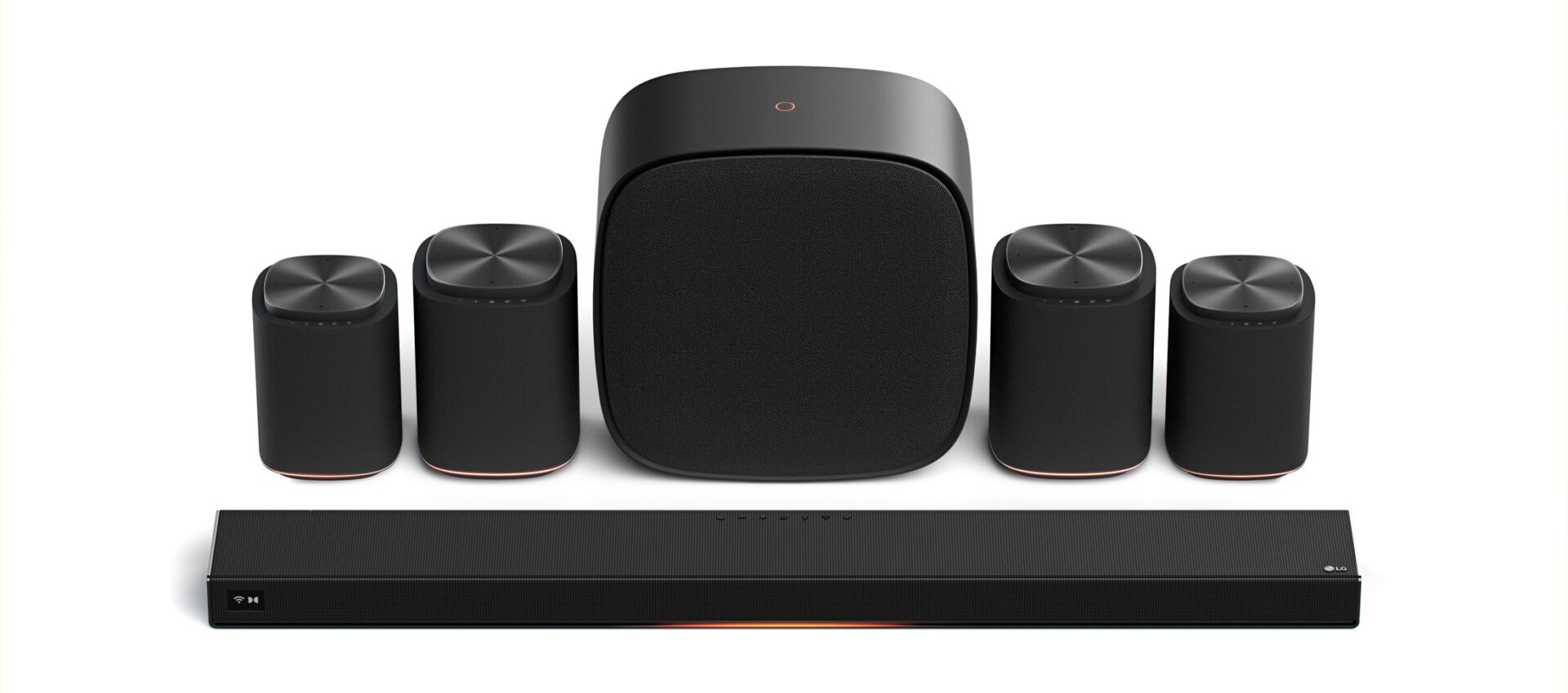 Аудиосистема LG Sound Suite с динамиками и звуковой панелью