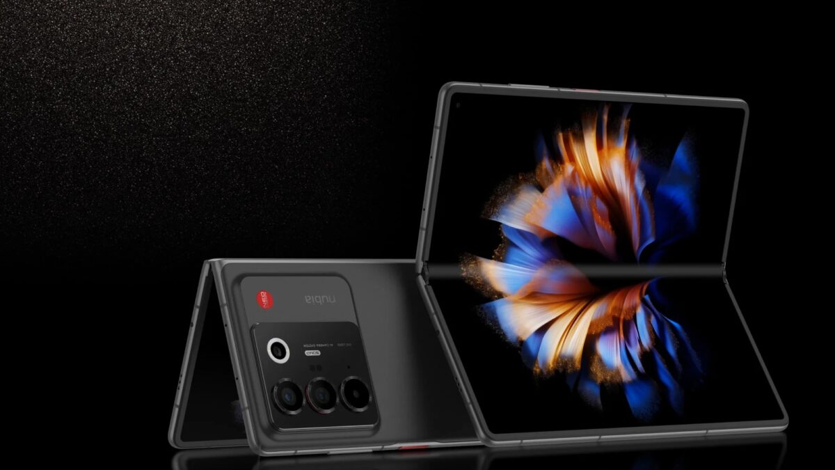nubia fold 1