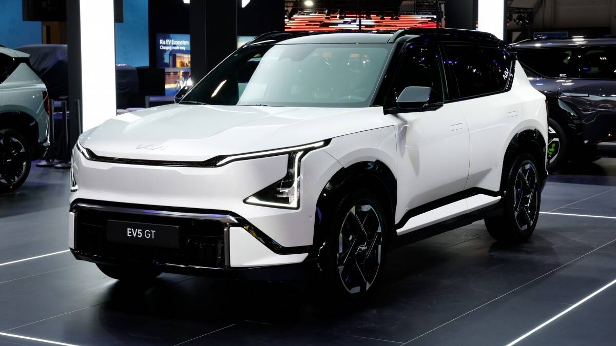 Kia представила GT-версии электрокаров EV3, EV4 и EV5 5 arenaev 004 1