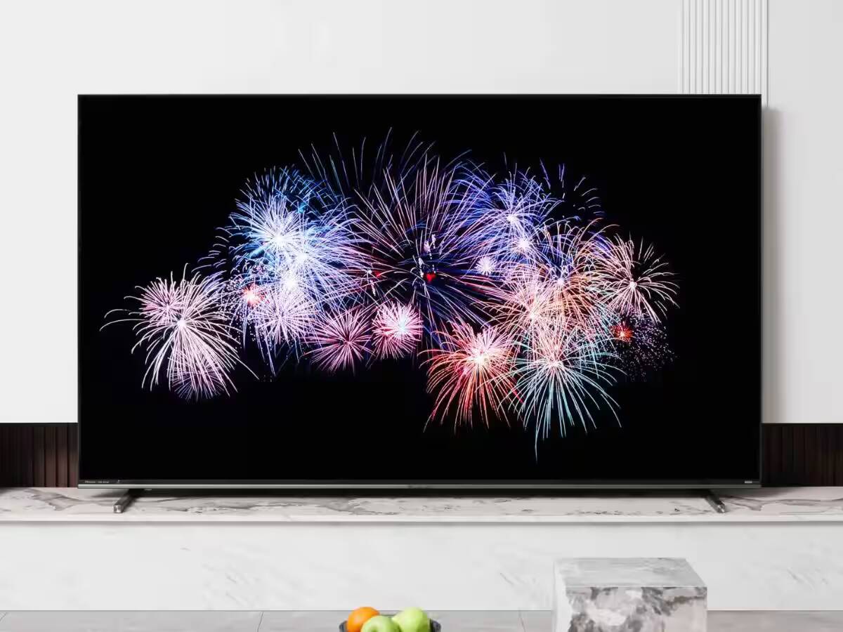 Телевизор Hisense E8S RGB MiniLED с ярким дисплеем