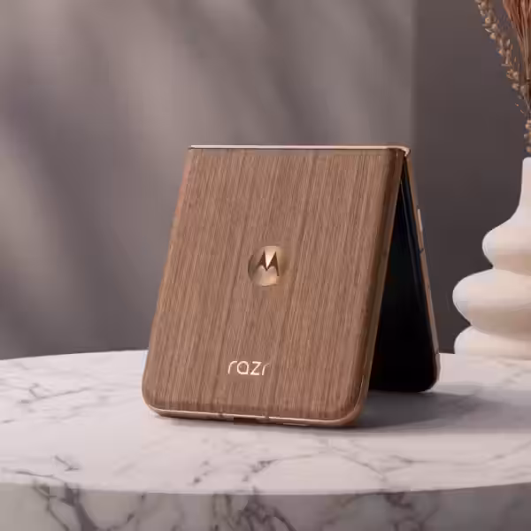 motorola razr 60 ultra teaser21