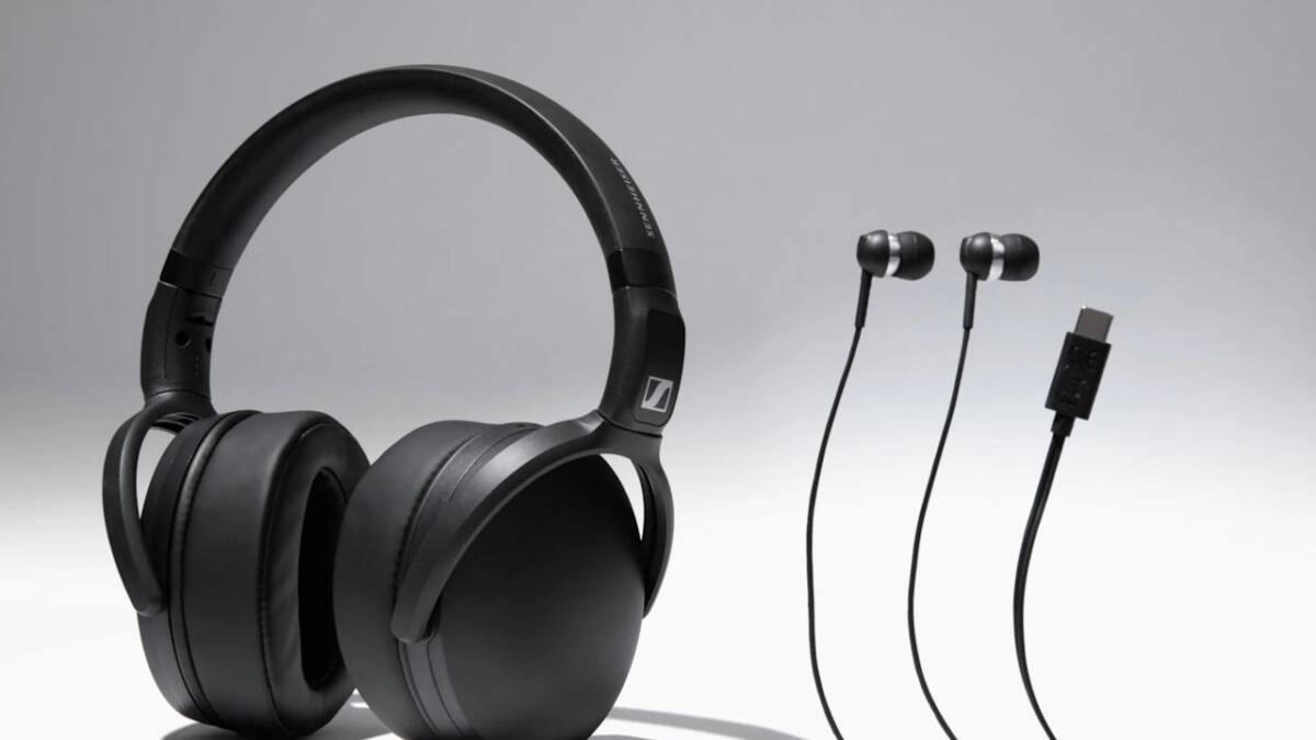 sennheiser launches in ear cx 80u and over ear hd 400u headphones with usb c support for 24 bit 96 khz playback