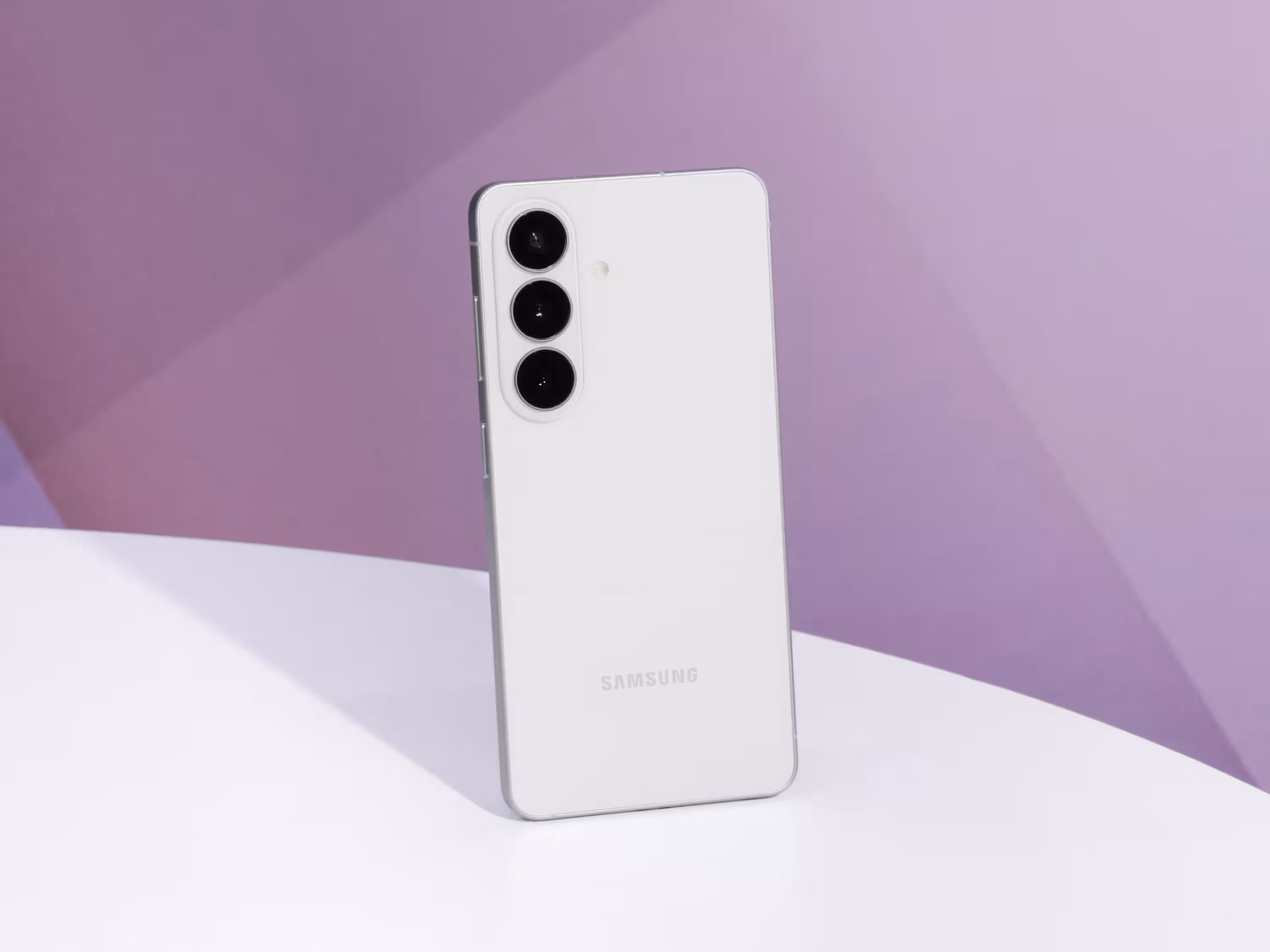 003 galaxy s26 white large