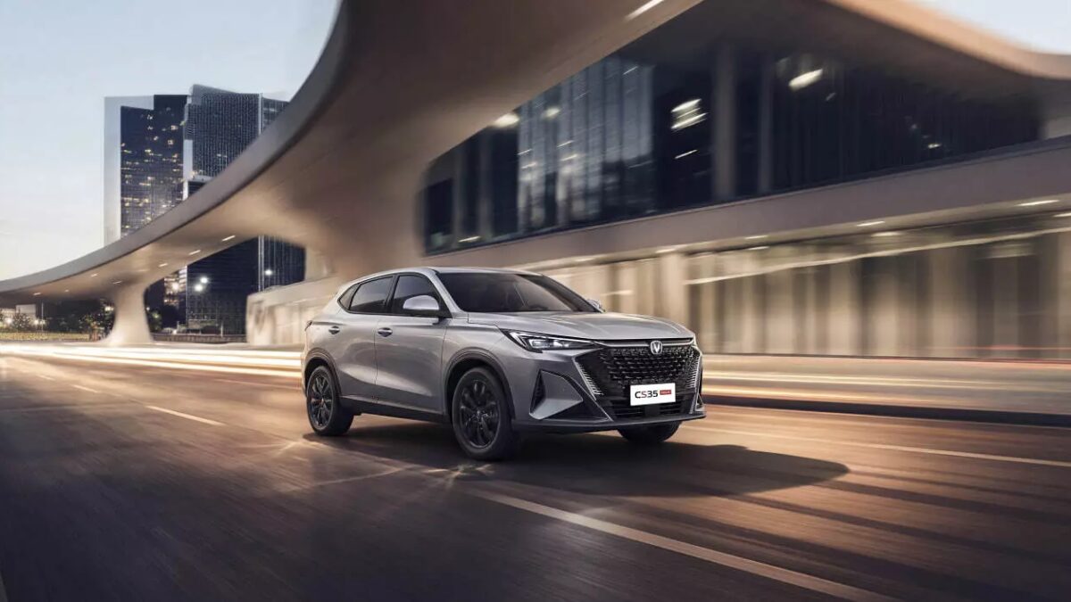 В России появился новый кроссовер за 2,6 млн рублей 1 3dfcd0a9ed63c2b2cb850cc4b4b629af7de3106c