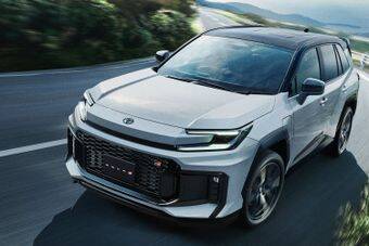 Toyota RAV4 получила PHEV с 150 км электротяги и версию GR Sport 1 gen340 4436696