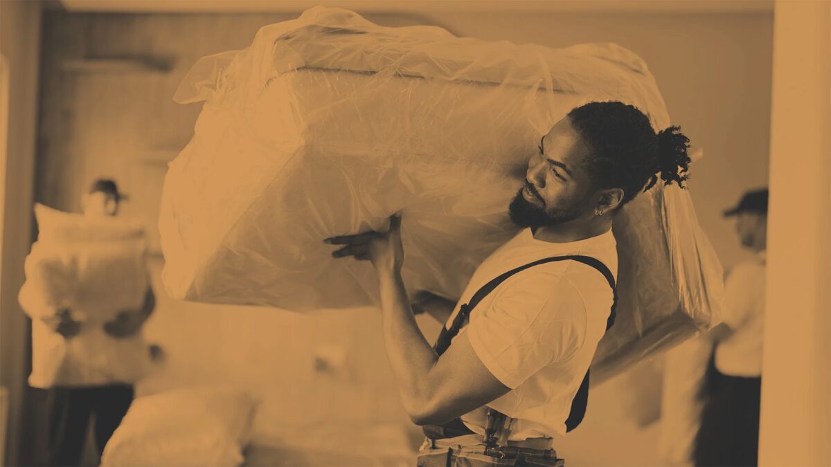 Почему люди важнее ИИ в сервисном бизнесе 1 gettyimages 1484755249