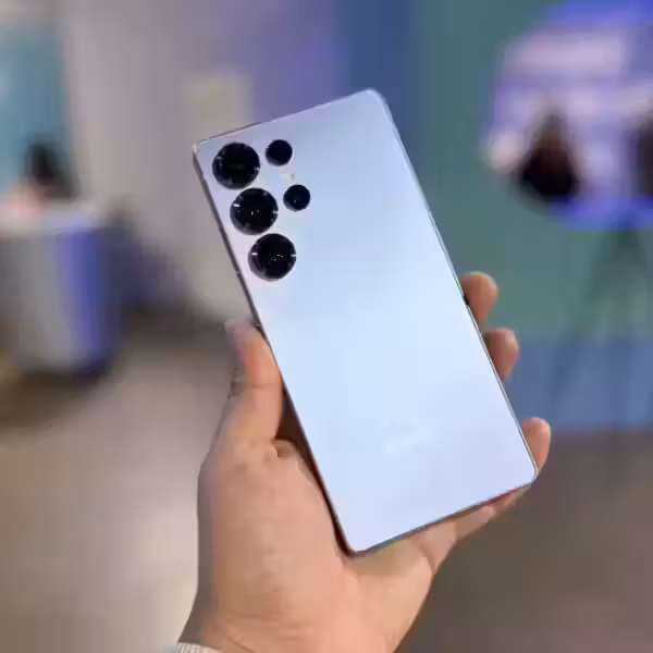 samsung galaxy s25 ultra 1.png