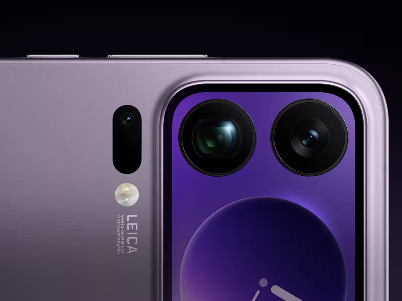 Задняя часть смартфона Xiaomi 18 Pro с двойной камерой
