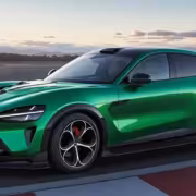 2026 xiaomi yu7 gt digital render image autohome suv green 1001x565p 1.jpg