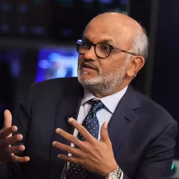 Генеральный директор Adobe Шантану Нарайен уходит после 18 лет на посту