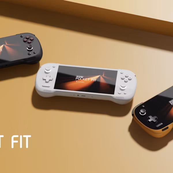 Три портативные игровые консоли Konka Pocket Fit в различных цветах