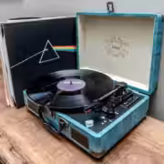 Спрос на виниловые пластинки в России вырос на 15 % в 2025 году 2 98